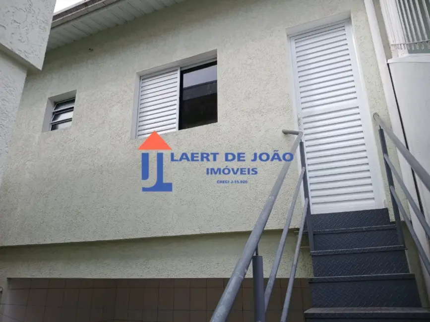 Casa com 2 quartos para alugar, 150m2 em Jardim Aeroporto, São Paulo - SP - imagem 9 Foto 9 de Casa com 2 quartos para alugar, 150m2 em Jardim Aeroporto, São Paulo - SP