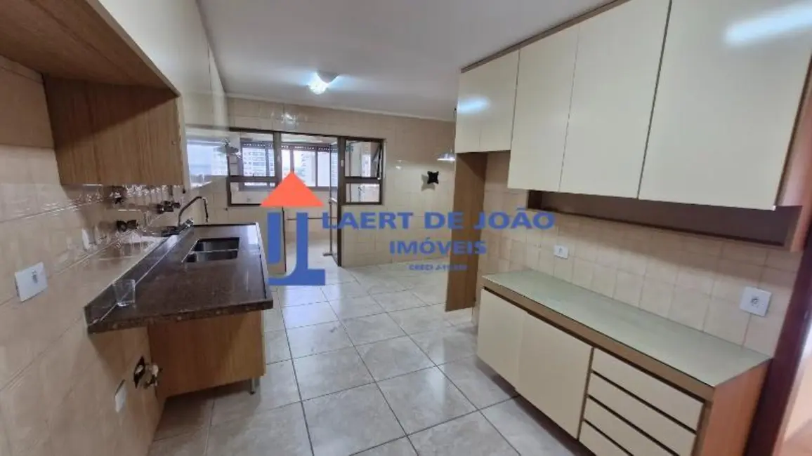Apartamento com 3 quartos à venda e para alugar, 178m2 em Santo Amaro, São Paulo - SP - imagem 3 Foto 3 de Apartamento com 3 quartos à venda e para alugar, 178m2 em Santo Amaro, São Paulo - SP