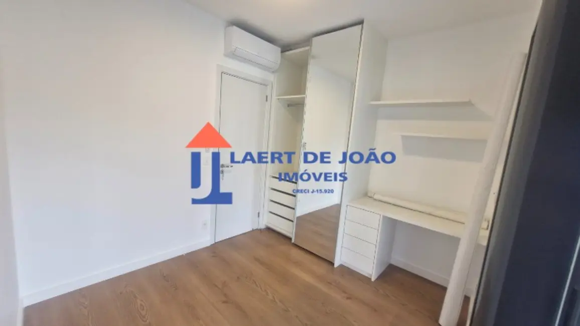 Foto 5 de Apartamento com 3 quartos à venda, 126m2 em Campo Belo, São Paulo - SP