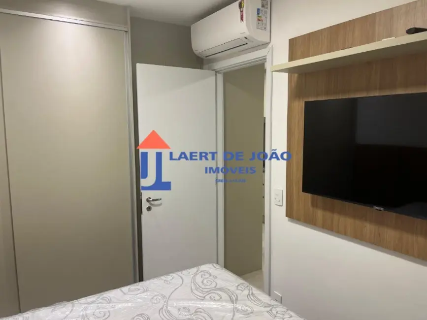 Foto 3 de Apartamento com 2 quartos para alugar, 50m2 em Santo Amaro, São Paulo - SP