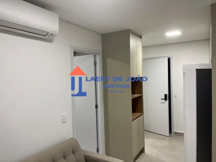 Foto 1 de Apartamento com 2 quartos para alugar, 50m2 em Santo Amaro, São Paulo - SP