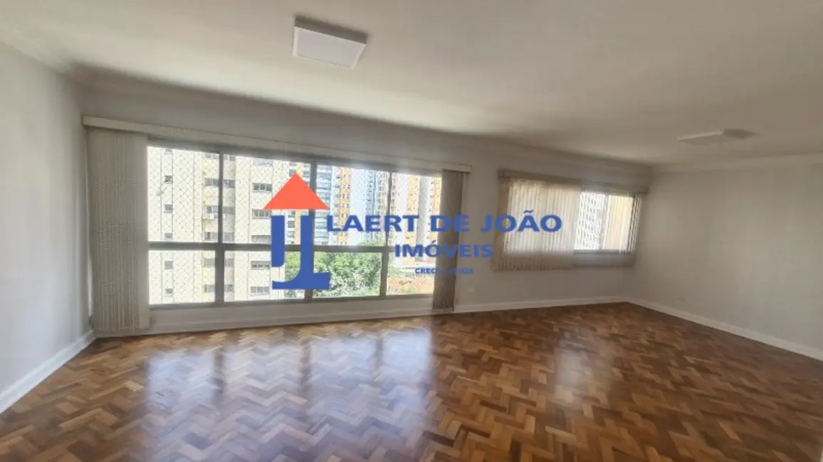 Foto 4 de Apartamento com 3 quartos à venda, 128m2 em Campo Belo, São Paulo - SP