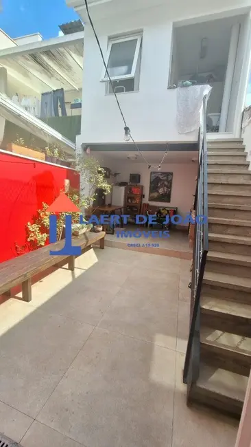 Foto 2 de Casa com 2 quartos à venda, 130m2 em Campo Belo, São Paulo - SP