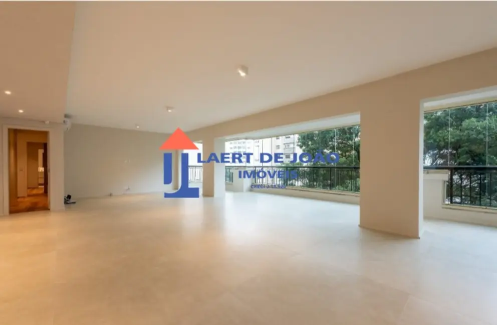 Foto 4 de Apartamento com 3 quartos à venda, 230m2 em Vila Uberabinha, São Paulo - SP