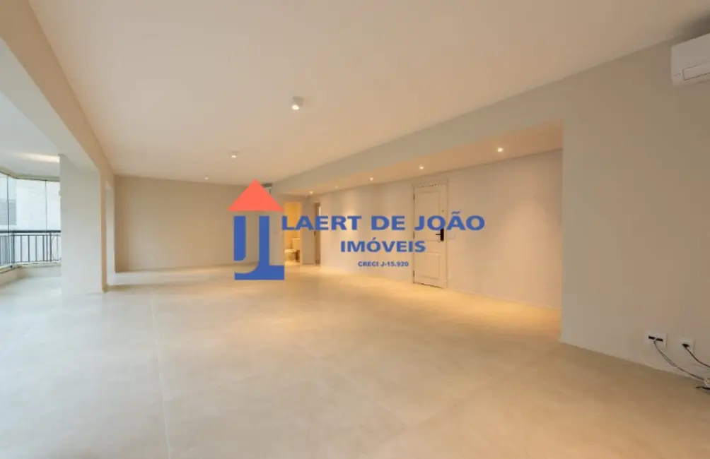Foto 5 de Apartamento com 3 quartos à venda, 230m2 em Vila Uberabinha, São Paulo - SP