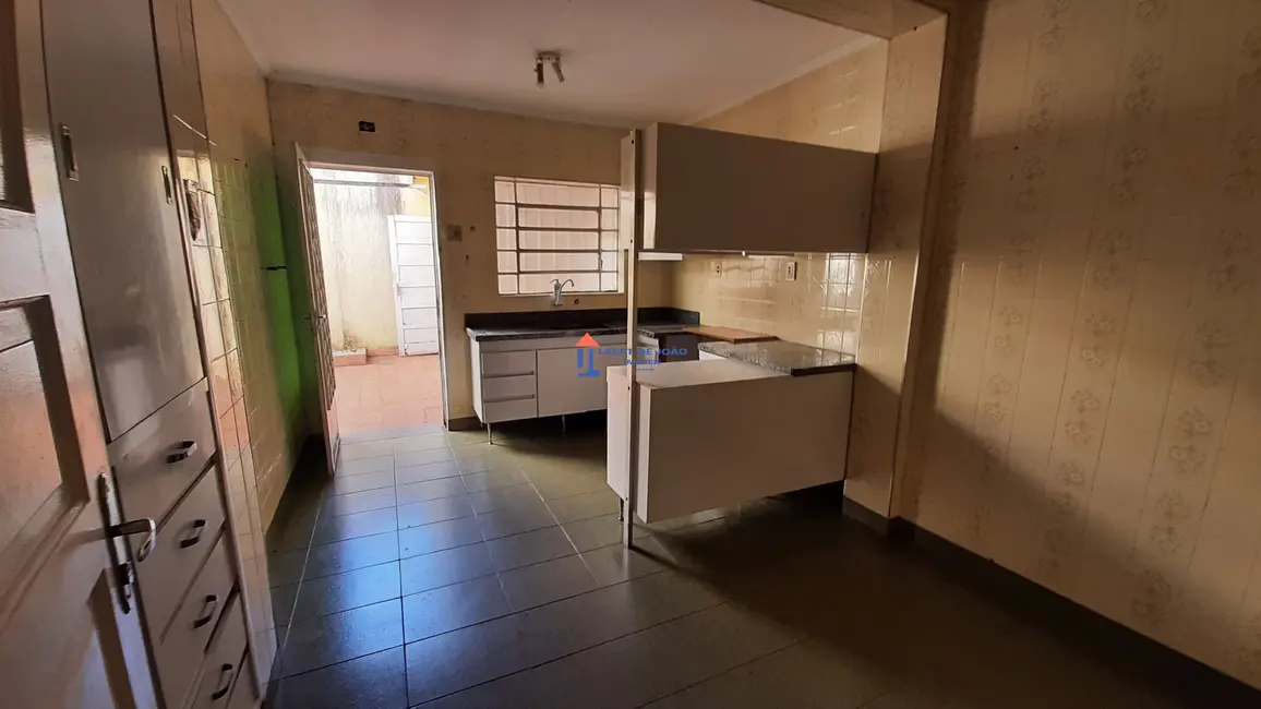 Foto 3 de Casa com 3 quartos para alugar, 133m2 em São Paulo - SP