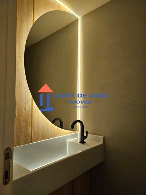 Foto 5 de Apartamento com 3 quartos para alugar, 222m2 em Campo Belo, São Paulo - SP
