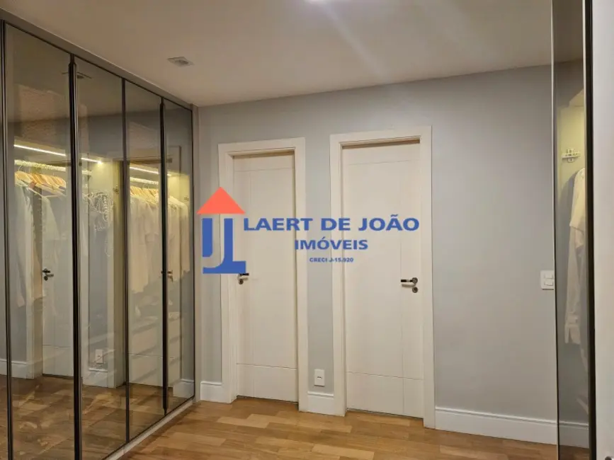 Foto 8 de Apartamento com 3 quartos para alugar, 222m2 em Campo Belo, São Paulo - SP
