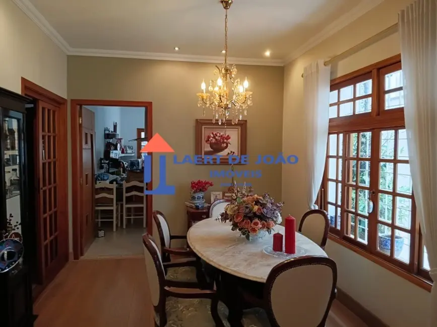 Foto 8 de Casa com 4 quartos à venda, 300m2 em Campo Belo, São Paulo - SP