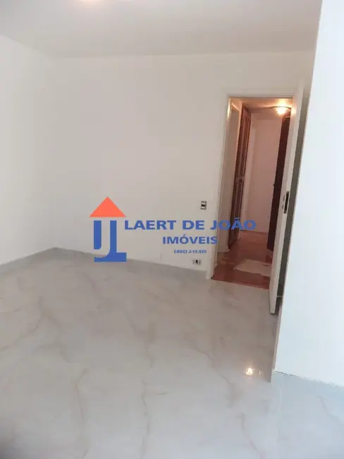 Apartamento com 3 quartos para alugar, 110m2 em Jardim Paulista, São Paulo - SP - imagem 6 Foto 6 de Apartamento com 3 quartos para alugar, 110m2 em Jardim Paulista, São Paulo - SP