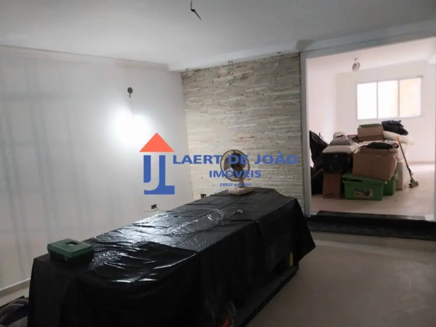 Casa com 6 quartos para alugar, 200m2 em Campo Belo, São Paulo - SP - imagem 8 Foto 8 de Casa com 6 quartos para alugar, 200m2 em Campo Belo, São Paulo - SP