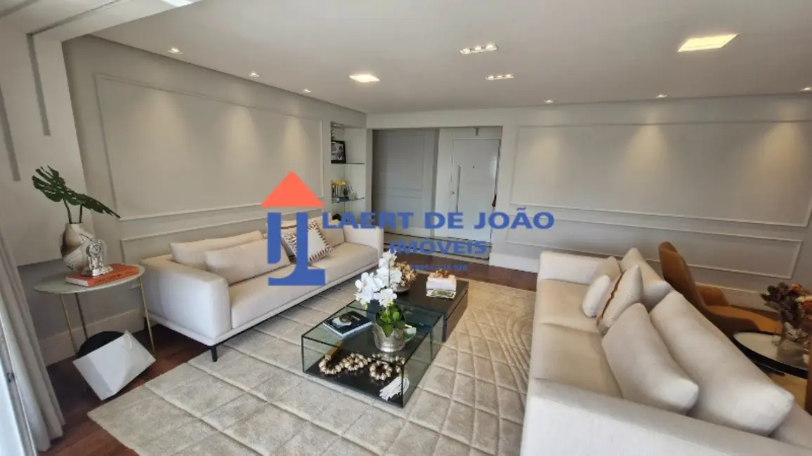Apartamento com 3 quartos à venda, 290m2 em Campo Belo, São Paulo - SP - imagem 8 Foto 8 de Apartamento com 3 quartos à venda, 290m2 em Campo Belo, São Paulo - SP