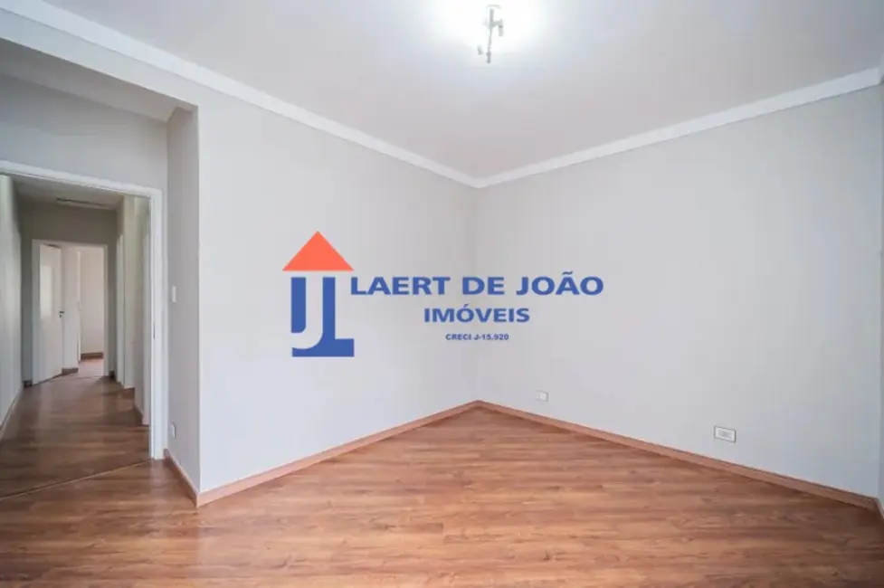 Casa com 3 quartos para alugar, 150m2 em Cidade Monções, São Paulo - SP - imagem 9 Foto 9 de Casa com 3 quartos para alugar, 150m2 em Cidade Monções, São Paulo - SP