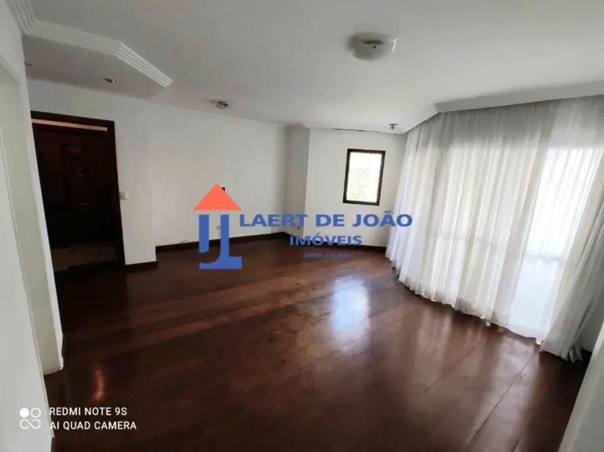 Apartamento com 3 quartos à venda, 110m2 em Campo Belo, São Paulo - SP - imagem 4 Foto 4 de Apartamento com 3 quartos à venda, 110m2 em Campo Belo, São Paulo - SP