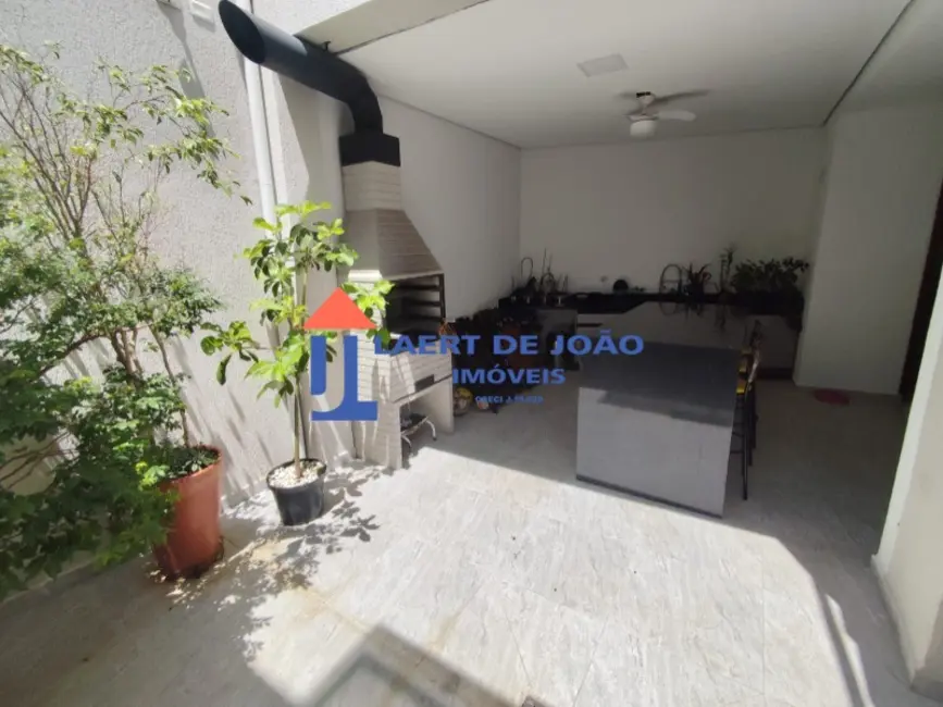 Foto 2 de Casa com 3 quartos à venda e para alugar, 160m2 em São Paulo - SP