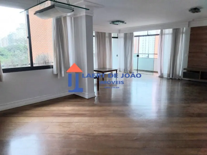 Apartamento com 3 quartos à venda, 181m2 em Campo Belo, São Paulo - SP - imagem 5 Foto 5 de Apartamento com 3 quartos à venda, 181m2 em Campo Belo, São Paulo - SP