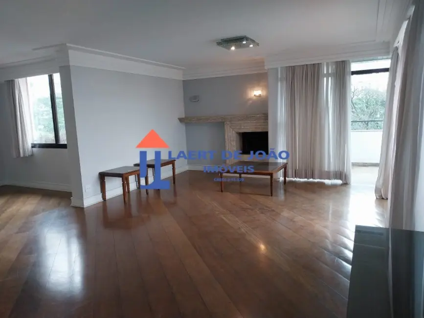 Apartamento com 3 quartos à venda, 181m2 em Campo Belo, São Paulo - SP - imagem 4 Foto 4 de Apartamento com 3 quartos à venda, 181m2 em Campo Belo, São Paulo - SP