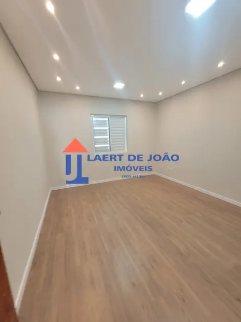 Casa com 2 quartos à venda, 120m2 em Jardim Prudência, São Paulo - SP - imagem 4 Foto 4 de Casa com 2 quartos à venda, 120m2 em Jardim Prudência, São Paulo - SP