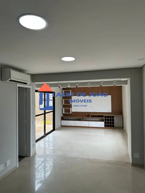 Foto 9 de Apartamento com 3 quartos para alugar, 250m2 em Morumbi, São Paulo - SP