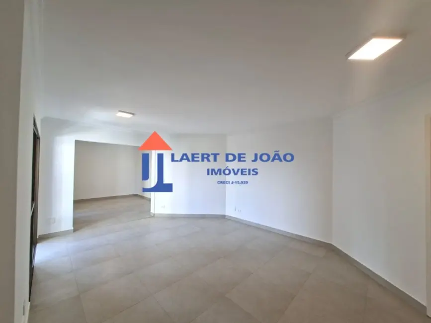 Apartamento com 3 quartos para alugar, 140m2 em Campo Belo, São Paulo - SP - imagem 6 Foto 6 de Apartamento com 3 quartos para alugar, 140m2 em Campo Belo, São Paulo - SP