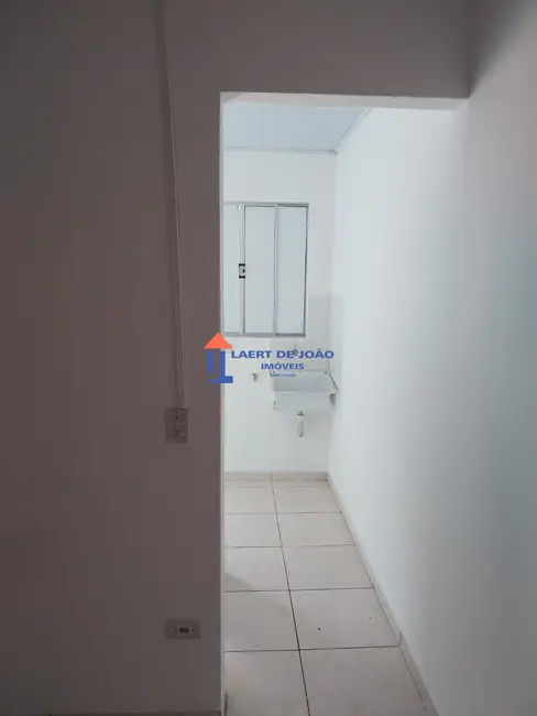 Foto 3 de Apartamento com 1 quarto para alugar, 30m2 em Campo Belo, São Paulo - SP