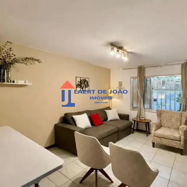 Foto 2 de Casa com 2 quartos à venda, 102m2 em Campo Belo, São Paulo - SP