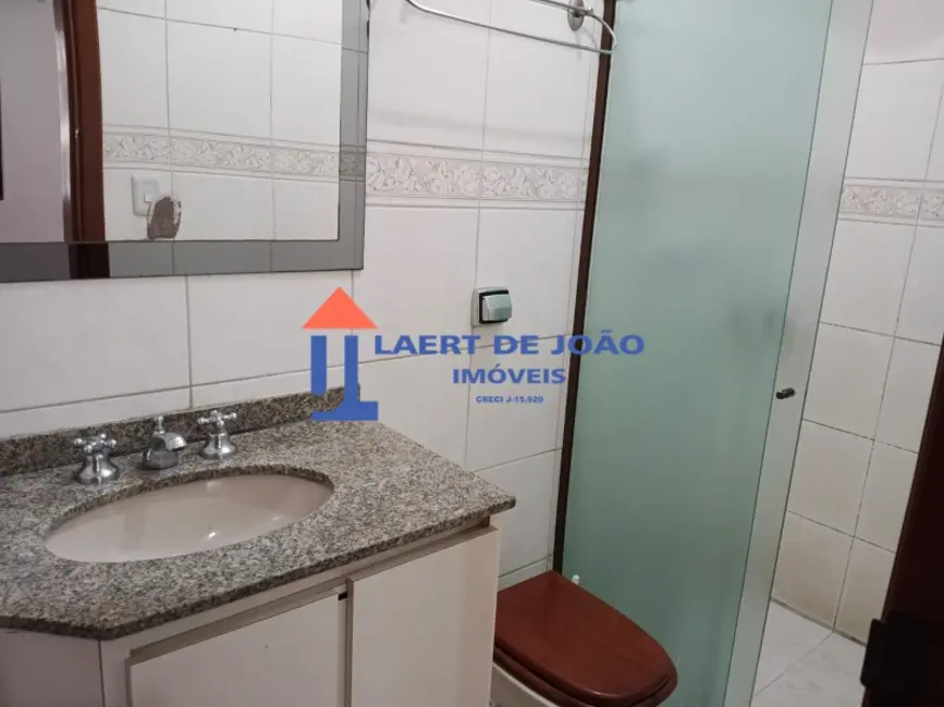 Foto 5 de Casa com 3 quartos para alugar, 140m2 em Campo Belo, São Paulo - SP