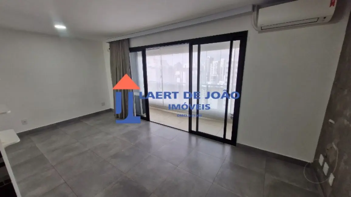 Foto 3 de Loft / Flat com 1 quarto à venda e para alugar, 36m2 em Campo Belo, São Paulo - SP
