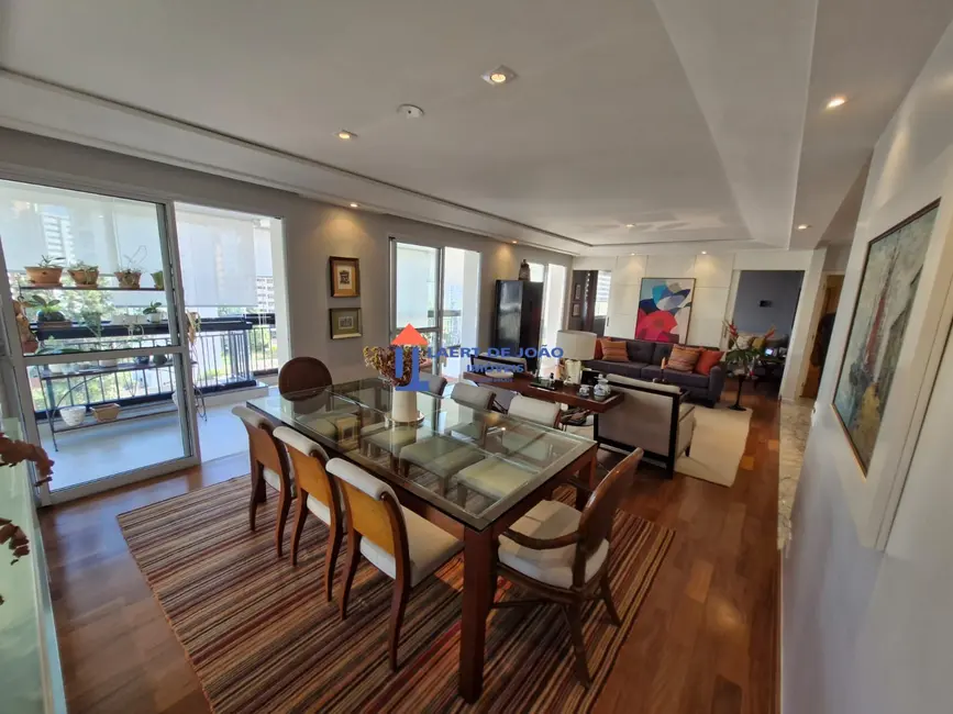 Foto 2 de Apartamento com 3 quartos à venda, 252m2 em Campo Belo, São Paulo - SP