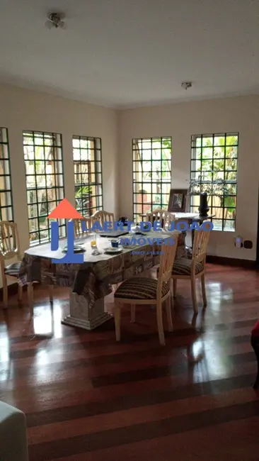 Foto 1 de Casa com 4 quartos à venda, 572m2 em Campo Belo, São Paulo - SP