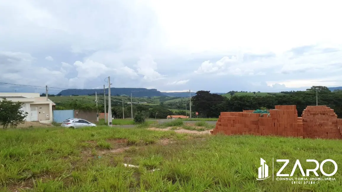 Foto 3 de Terreno / Lote à venda, 200m2 em Ipeuna - SP
