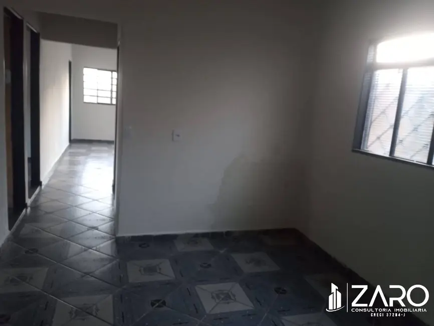 Foto 6 de Casa com 3 quartos à venda, 300m2 em Parque Residencial Paraíso, Catanduva - SP