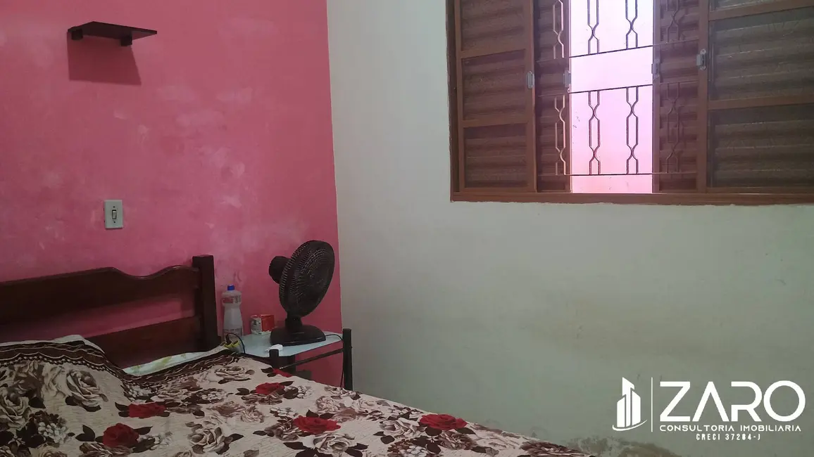 Foto 9 de Casa com 2 quartos à venda, 165m2 em Vila Cristina, Rio Claro - SP