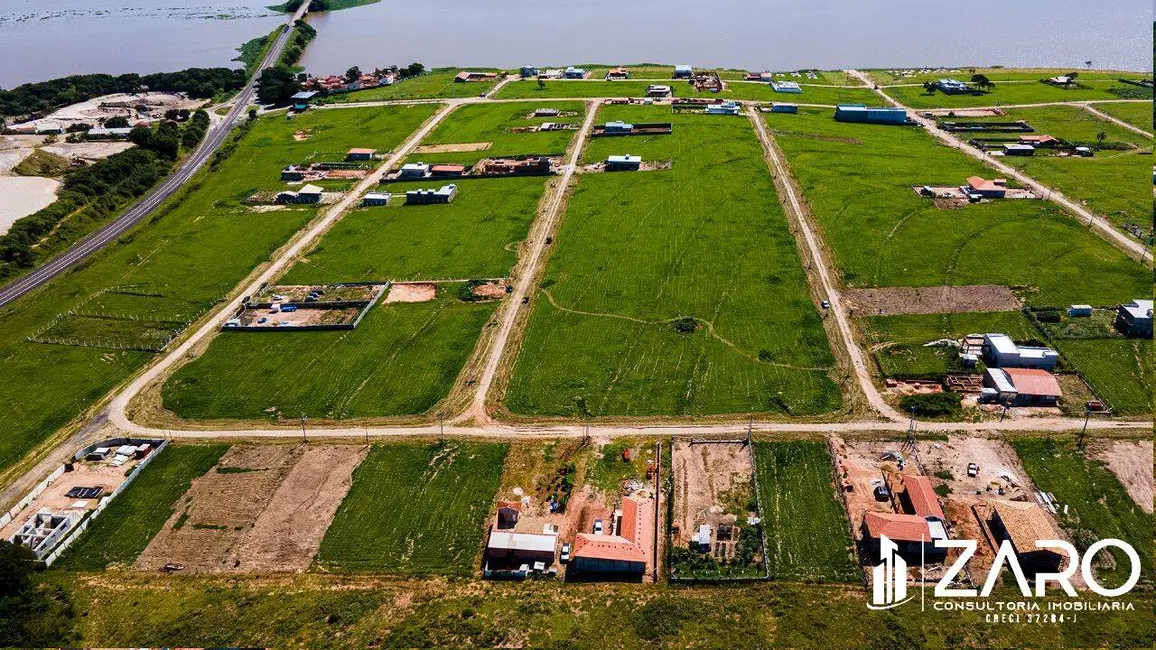 Foto 3 de Lote de Condomínio à venda, 1000m2 em Conchas - SP