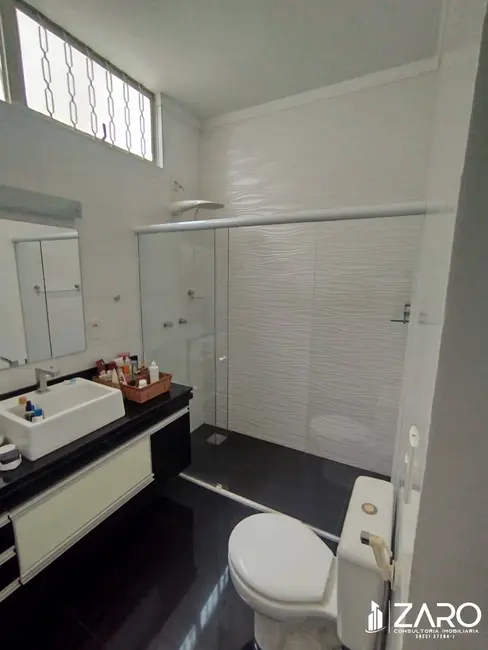 Foto 4 de Casa com 2 quartos à venda, 250m2 em Jardim Itapuã, Rio Claro - SP