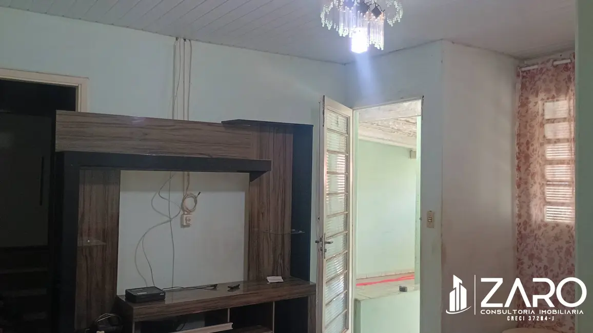 Foto 5 de Casa com 2 quartos à venda, 200m2 em Jardim Bandeirante (COHAB), Rio Claro - SP