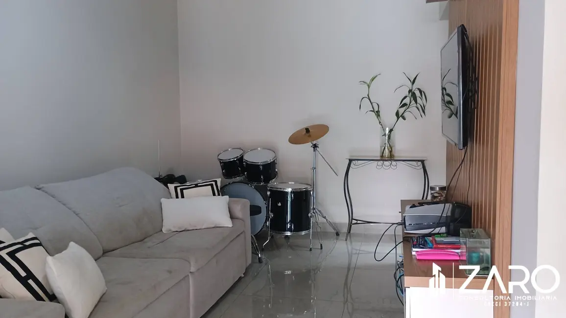 Foto 2 de Casa de Condomínio com 3 quartos à venda, 203m2 em Jardim Paulista, Rio Claro - SP