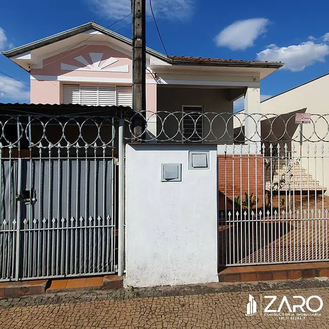 Foto 2 de Casa com 3 quartos à venda, 367m2 em Vila Saibreiro, Rio Claro - SP