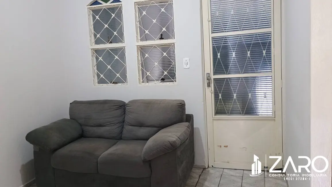 Foto 1 de Casa com 2 quartos à venda e para alugar, 131m2 em Parque Residencial Brasília, Rio Claro - SP