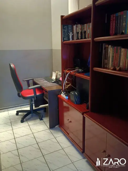 Foto 4 de Casa com 3 quartos à venda, 210m2 em Vila Indaiá, Rio Claro - SP