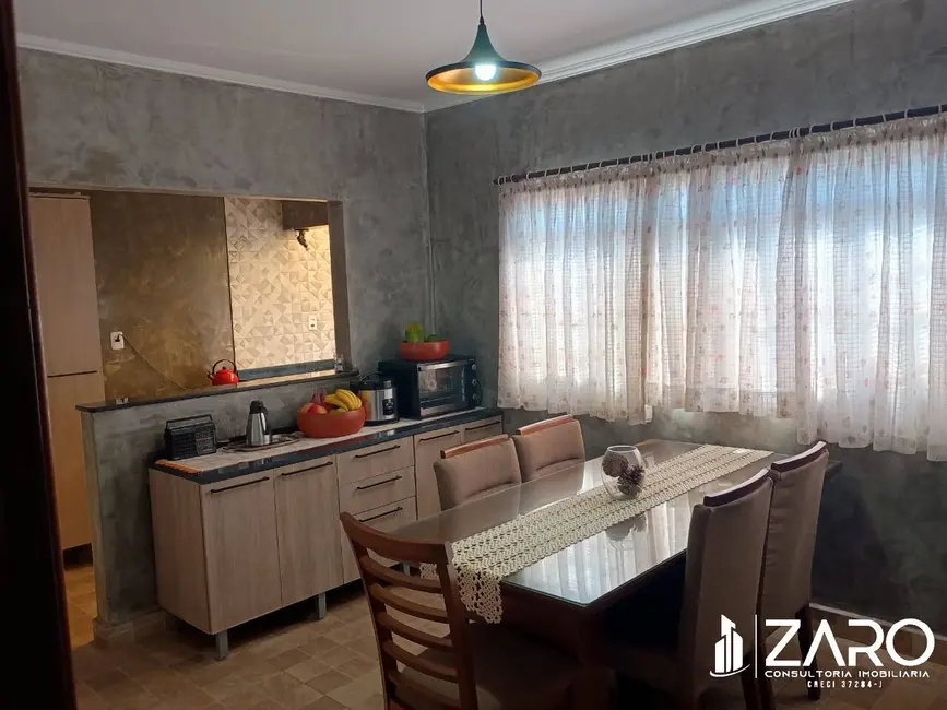 Foto 9 de Casa com 3 quartos à venda, 210m2 em Vila Indaiá, Rio Claro - SP