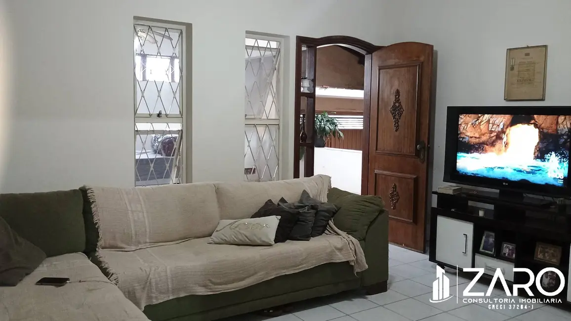 Foto 5 de Sobrado com 4 quartos à venda, 300m2 em Jardim Mirassol, Rio Claro - SP