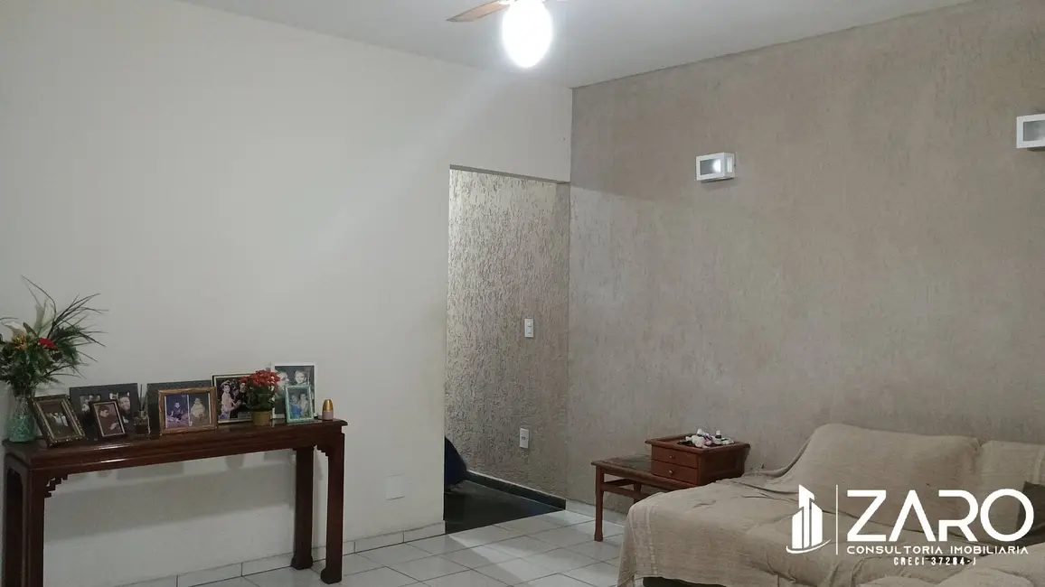 Foto 6 de Sobrado com 4 quartos à venda, 300m2 em Jardim Mirassol, Rio Claro - SP