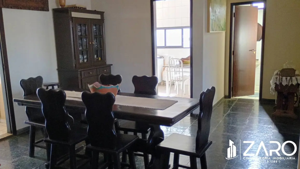 Foto 6 de Sobrado com 4 quartos à venda, 300m2 em Jardim Portugal, Rio Claro - SP