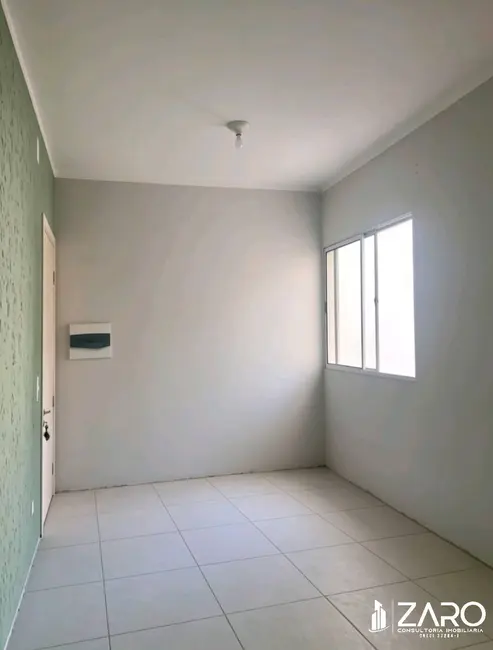 Foto 2 de Apartamento com 2 quartos para alugar, 49m2 em Parque Mãe Preta, Rio Claro - SP