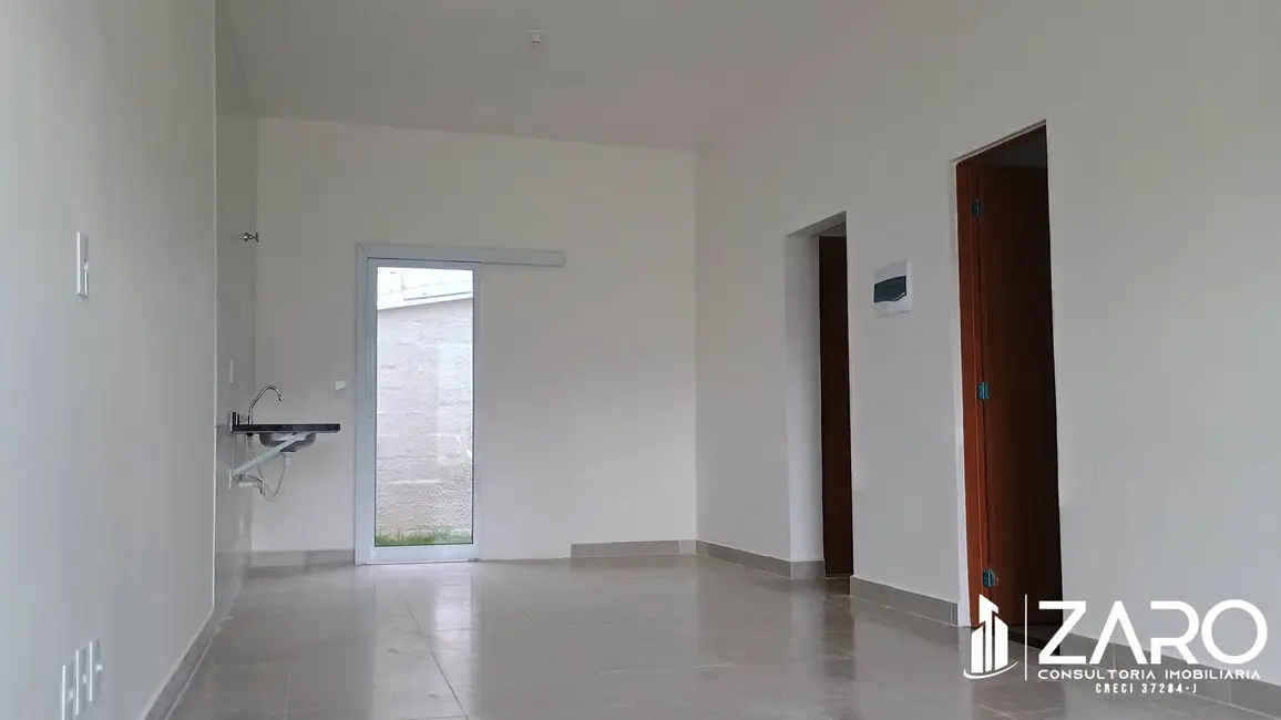 Foto 4 de Casa de Condomínio com 2 quartos para alugar, 43m2 em Recanto Paraíso, Rio Claro - SP