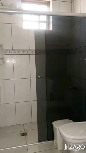 Foto 8 de Casa com 2 quartos para alugar, 150m2 em Parque Universitário, Rio Claro - SP