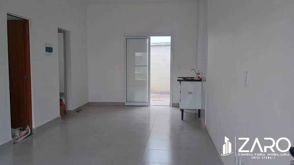 Foto 1 de Casa com 2 quartos para alugar, 43m2 em Recanto Paraíso, Rio Claro - SP
