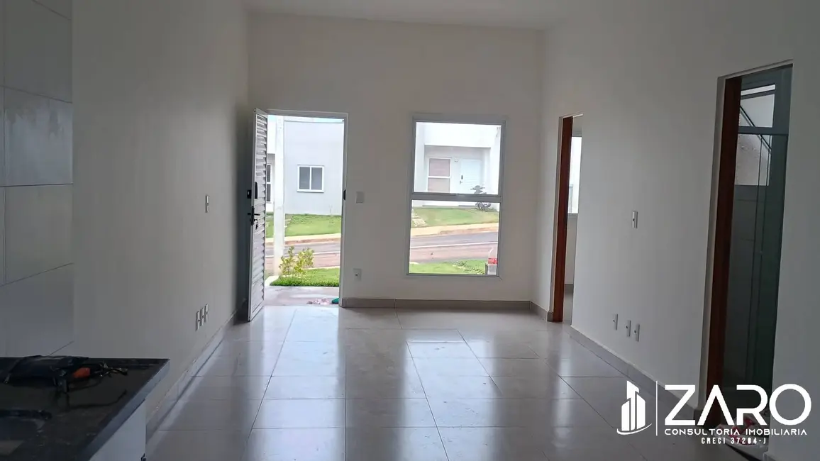 Foto 3 de Casa com 2 quartos para alugar, 43m2 em Recanto Paraíso, Rio Claro - SP