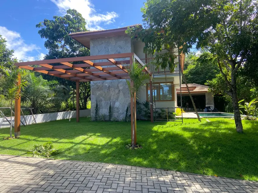 Casa de Condomínio com 4 quartos à venda, 248m2 em Mata De Sao Joao - BA - imagem 1 Foto 1 de Casa de Condomínio com 4 quartos à venda, 248m2 em Mata De Sao Joao - BA